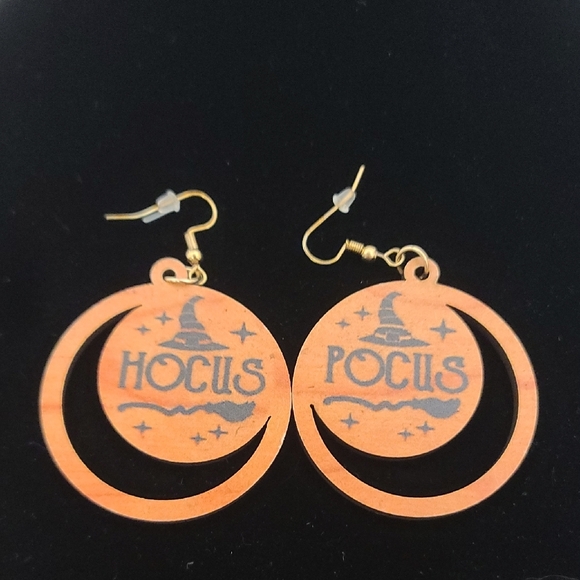 hocus pocus Jewelry - Hocus Pocus Enchanting Laser Cut Wooden Orange Moon Dangle Earrings NWT
